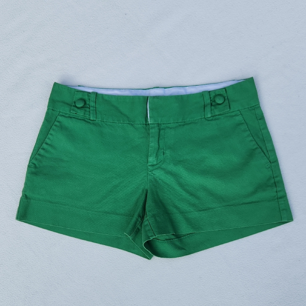 Banana Republic Ryan Fit Kelly Green Chino Shorts Size 2